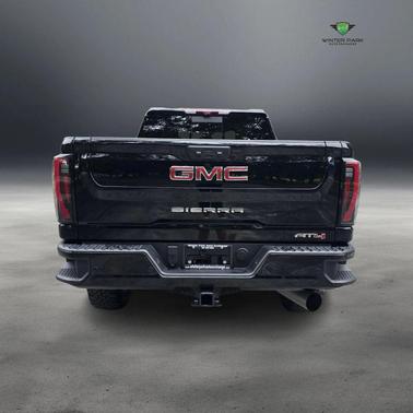 2024 GMC Sierra 2500 AT4