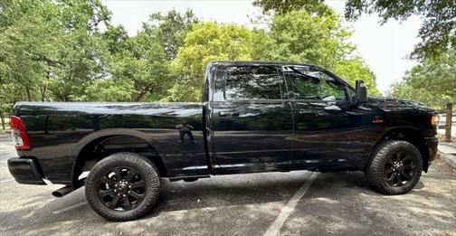 2023 RAM 2500 Big Horn Crew Cab 4x4 6'4' Box
