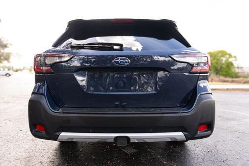 2023 Subaru Outback Touring