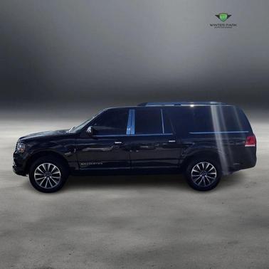 2016 Lincoln Navigator Select
