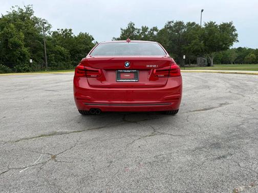 Melbourne Red Metallic 2016 BMW 328 i