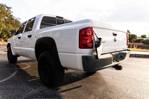 2006 Dodge Dakota ST Quad Cab