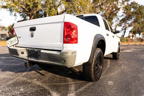 2006 Dodge Dakota ST Quad Cab