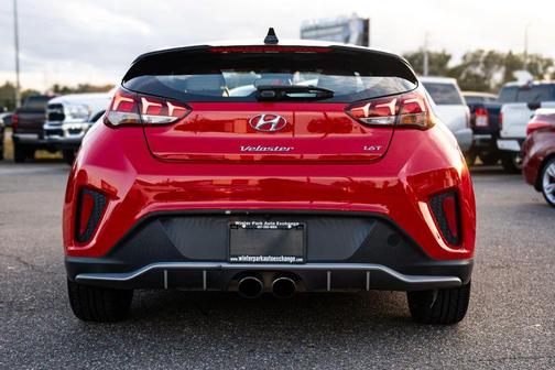 2019 Hyundai Veloster Base