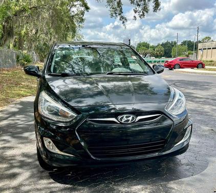 2014 Hyundai Accent SE