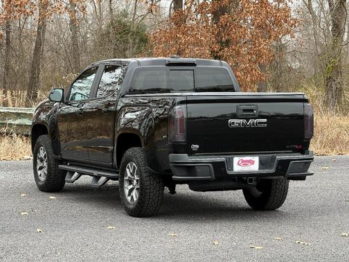 2022 GMC Canyon AT4