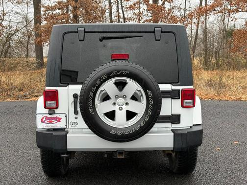 2012 Jeep Wrangler Unlimited Sahara