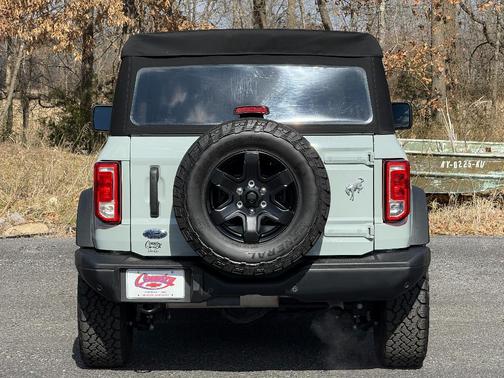 2024 Ford Bronco Black Diamond