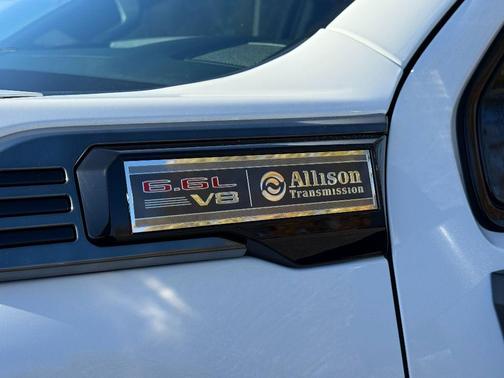 2025 GMC Sierra 2500 AT4