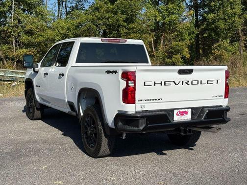 2026 Chevrolet Silverado 2500 Custom