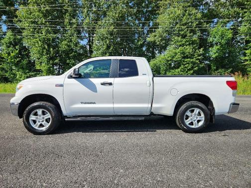 2010 Toyota Tundra Grade