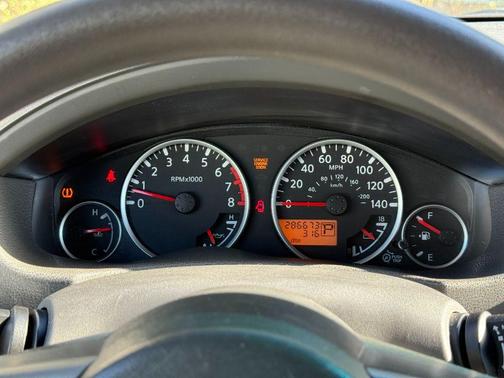 2006 Nissan Pathfinder S