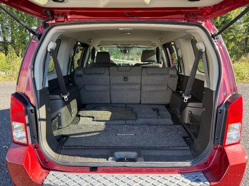 2006 Nissan Pathfinder S