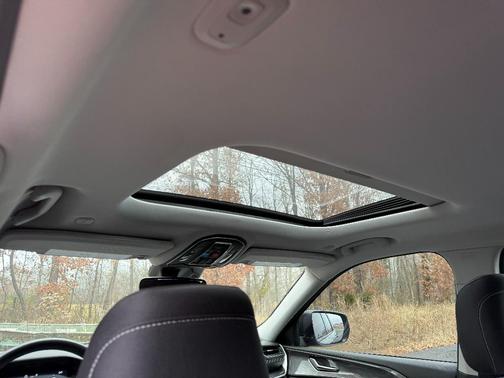 2022 Jeep Grand Cherokee L Laredo