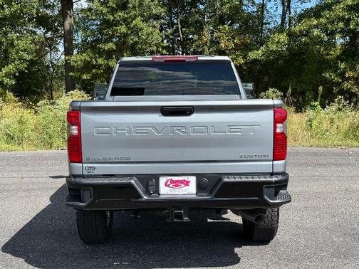 2026 Chevrolet Silverado 2500 Custom