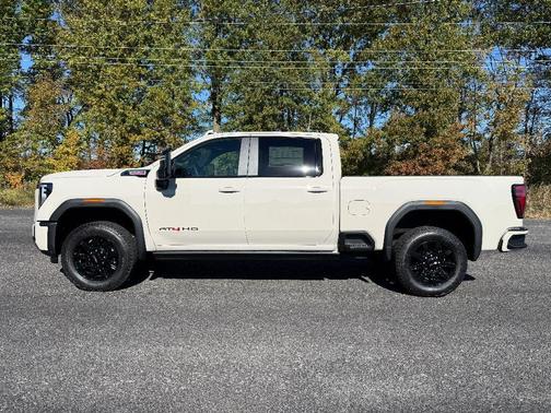 2026 GMC Sierra 2500 AT4