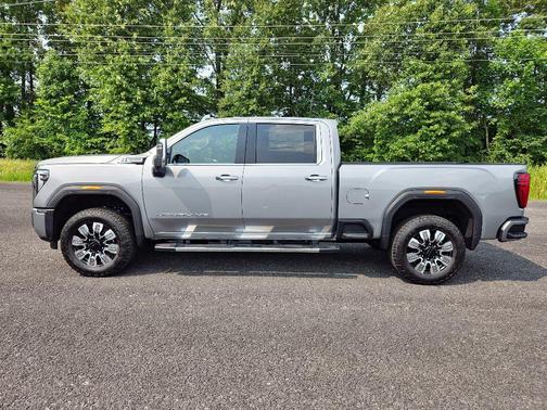 2025 GMC Sierra 2500 Denali