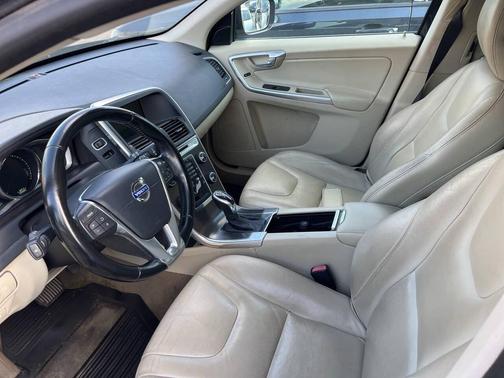 2015 Volvo XC60 T6
