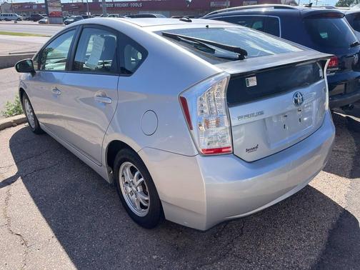 2010 Toyota Prius II