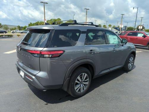 Gun Metallic 2026 Nissan Pathfinder SL