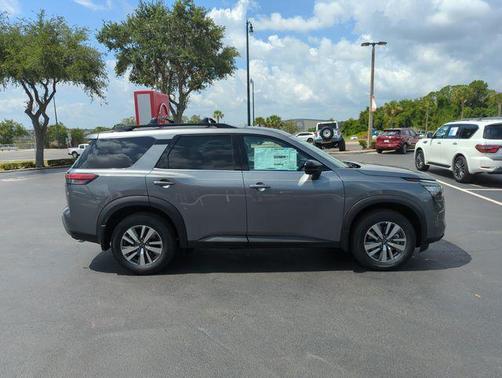 Gun Metallic 2026 Nissan Pathfinder SL