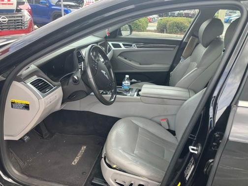 Caspian Black 2016 Hyundai Genesis 3.8