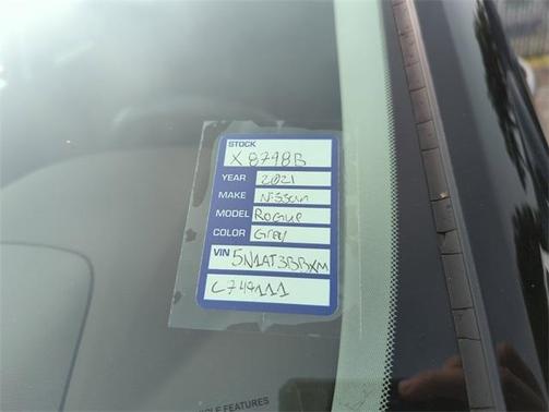 2021 Nissan Rogue SV