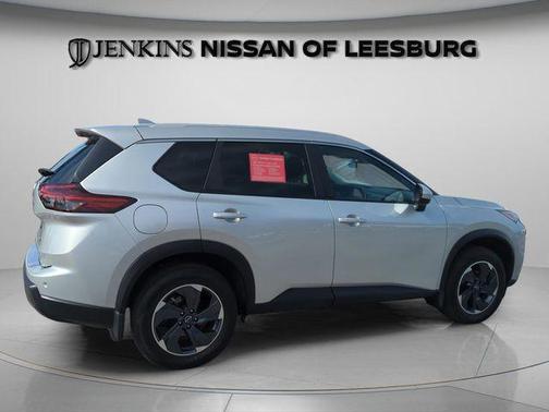 Brilliant Silver Metallic 2025 Nissan Rogue SV