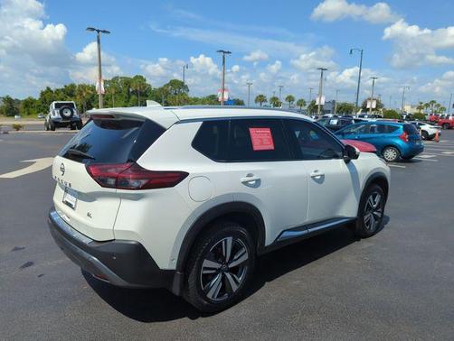 White 2023 Nissan Rogue SL