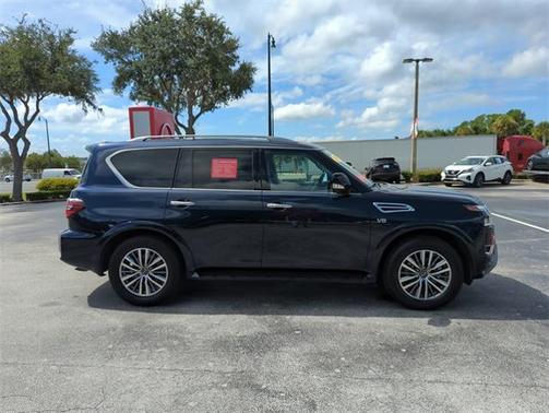 2022 Nissan Armada SL