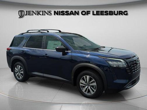 Deep Ocean Blue 2026 Nissan Pathfinder SL