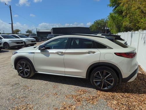 2023 INFINITI QX55 LUXE