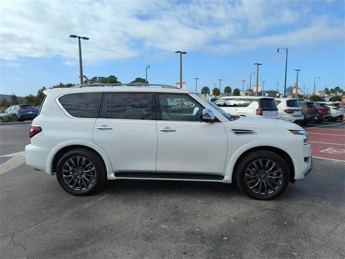 2024 Nissan Armada Platinum