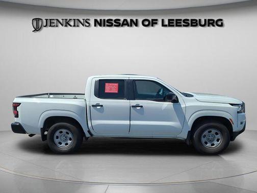 Glacier White 2024 Nissan Frontier S