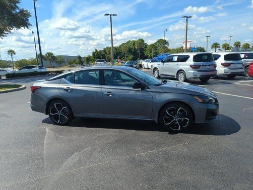 Gun Metallic 2026 Nissan Altima SR
