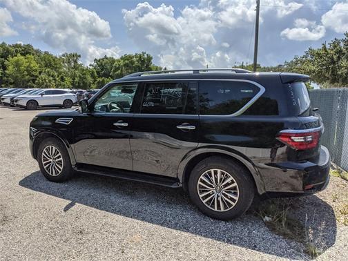 2023 Nissan Armada SL