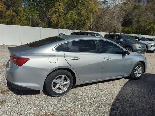 2017 Chevrolet Malibu 1LS