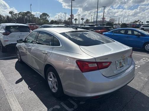 2017 Chevrolet Malibu 1LS
