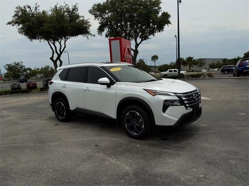 2025 Nissan Rogue SV