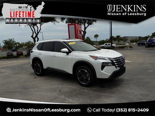 2025 Nissan Rogue SV