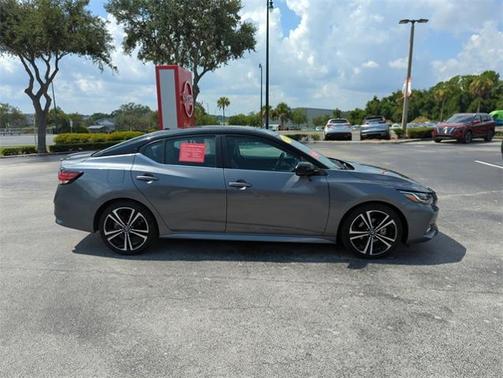 2021 Nissan Sentra SR
