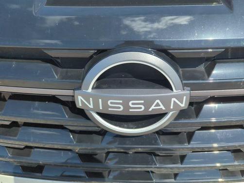 Pearl 2026 Nissan Pathfinder SL