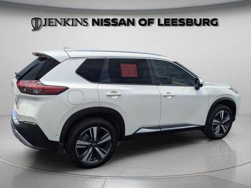 White 2023 Nissan Rogue Platinum