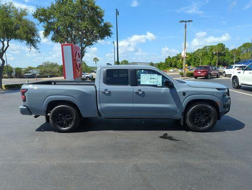 Boulder Gray Pearl 2026 Nissan Frontier SV