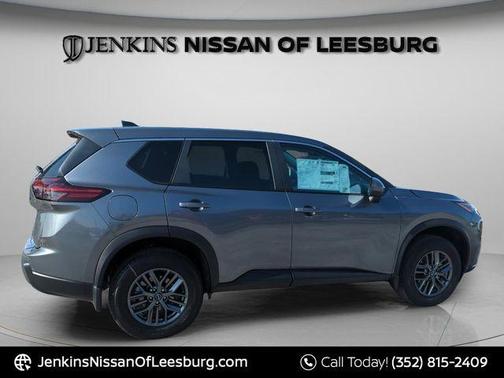 Gun Metallic 2026 Nissan Rogue SV