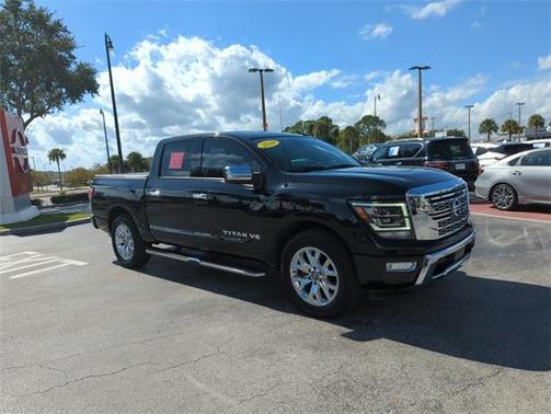 2020 Nissan Titan SL