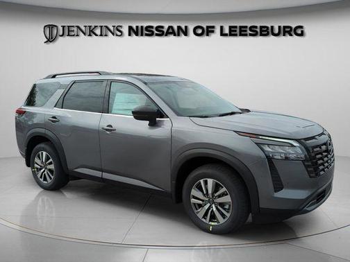 Gun Metallic 2026 Nissan Pathfinder SL