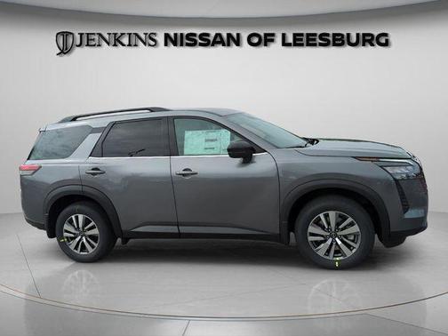 Gun Metallic 2026 Nissan Pathfinder SL