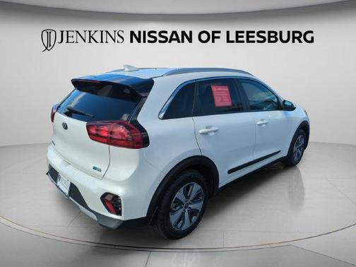 Snow White Pearl 2020 Kia Niro LX