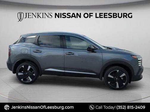 Gun Metallic 2026 Nissan Kicks SR